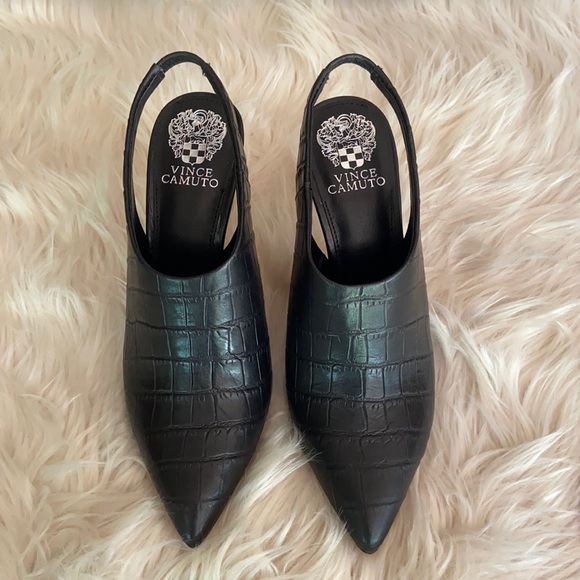 Vince Camuto Shoes - Vince Camuto Amnedra Slingback Pump